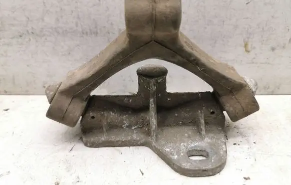 Muffler mount bracket/holder