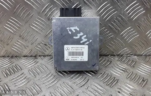 Mercedes-Benz E AMG W211 Other control units/modules A2118206185