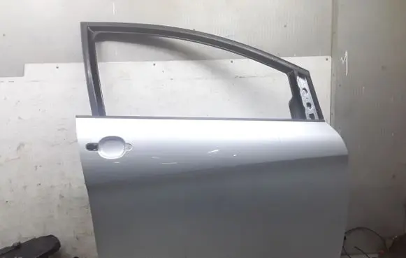 Seat Toledo III (5P) Front door