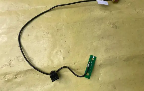 Mercedes-Benz B W245 Bluetooth antenna A1699051200