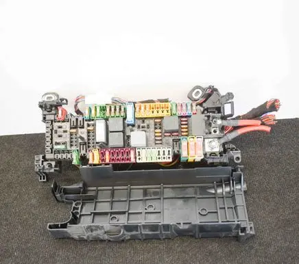Mercedes-Benz CLA C117 X117 W117 Fuse box set