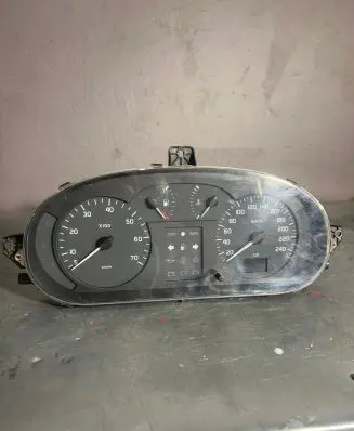 Renault Megane I Speedometer (instrument cluster) P7700427896A 216506881A NS04433036