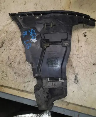 Volvo S60 Front bumper mounting bracket 08693182