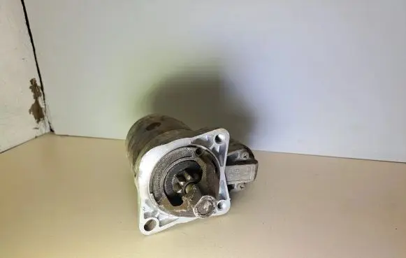 Mazda 323 F Starter motor M3T38882 M3T 38882