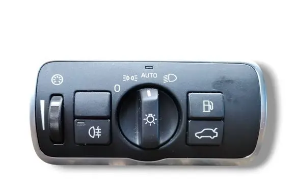 Volvo V60 Light switch 30739448 1009670