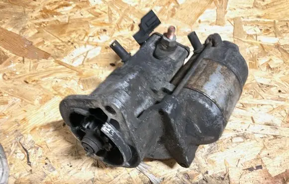 Toyota RAV 4 (XA20) Starter motor 2810067300