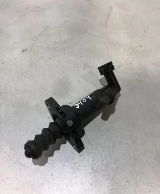 Volkswagen PASSAT B6 Clutch slave cylinder 