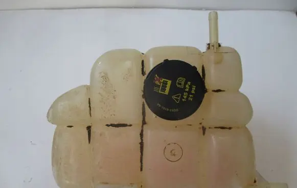 Ford Ranger Coolant expansion tank/reservoir JB3G8K218AA