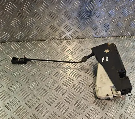 Seat Alhambra (Mk1) Front door lock
