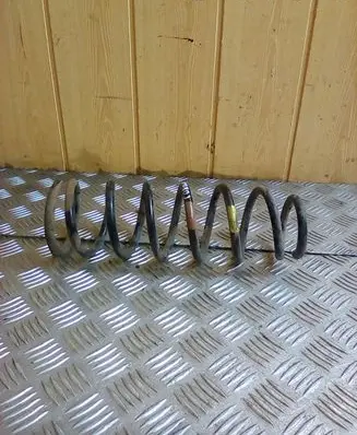 Toyota Corolla E120 E130 Rear coil spring