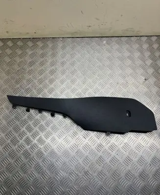 Volkswagen Jetta VI Other interior part 5C8863045 1228203