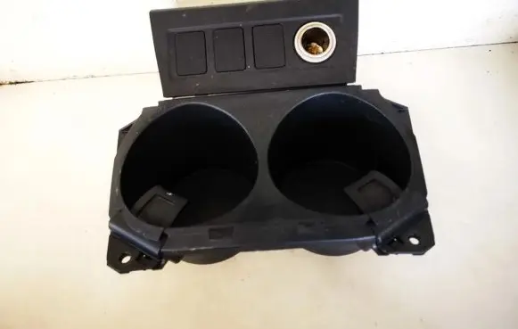 Toyota RAV 4 (XA30) Cup holder 5562542020 55625-42020