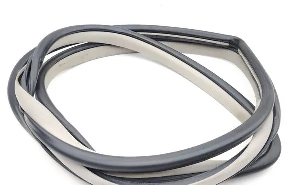 Toyota Prius (XW30) Front door rubber seal