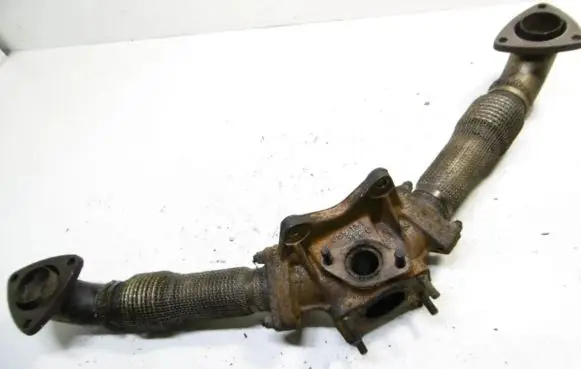Audi A6 Allroad C5 Exhaust manifold 059131799G