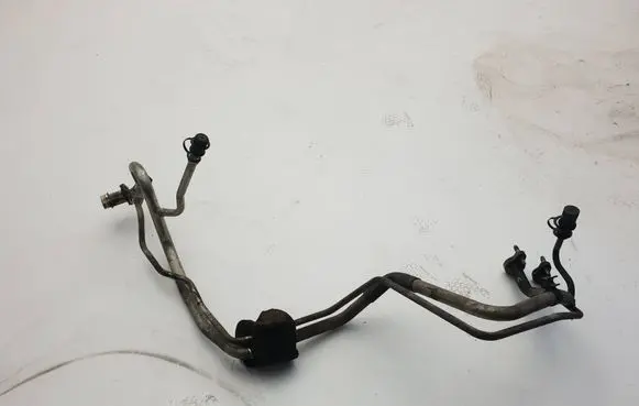 Volvo XC70 Air conditioning (A/C) pipe/hose