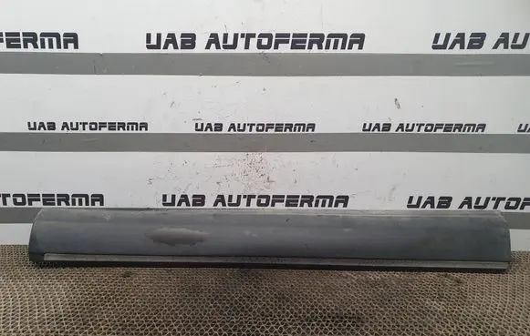 Citroen C5 Front door trim (molding) 9649932777 D82907