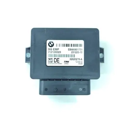 BMW 5 F10 F11 Hand brake control module 6858017 23122010 0121330029
