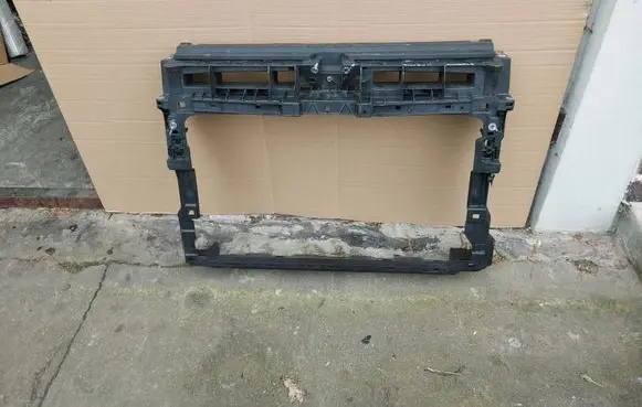 Volkswagen Tiguan Allspace Front bumper support beam 5NN805588J