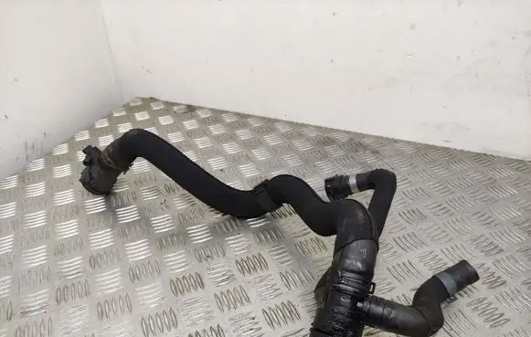 Audi A4 S4 B8 8K Engine coolant pipe/hose