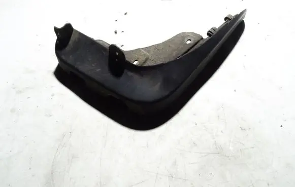 Audi A4 S4 B7 8E 8H Front mudguard 8E0075111