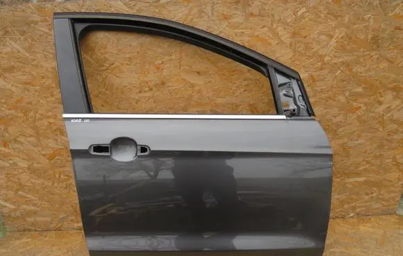 Ford Kuga II Front door 