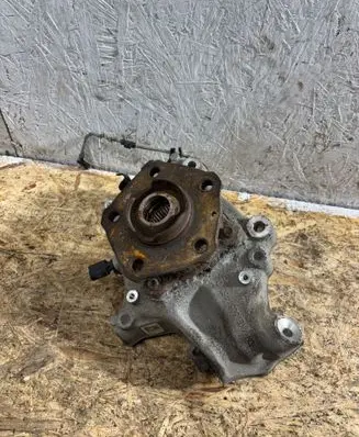 Audi e-tron Rear wheel hub spindle/knuckle 4KE505460C