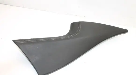 Chrysler 300C Other center console (tunnel) element 1UJ921L5AC