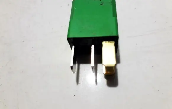 Mitsubishi Outlander Other relay 8627A014 ACM32221M14
