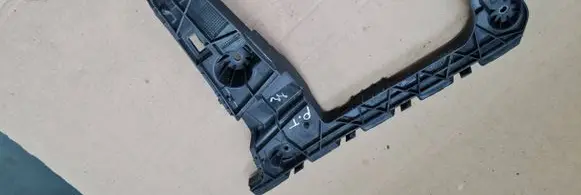 Audi A5 Rear bumper mounting bracket 8W6807454