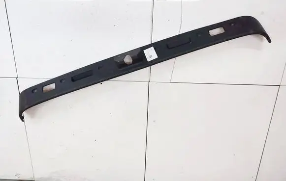 Mercedes-Benz E W211 Other trunk/boot trim element A2117470187 15467000