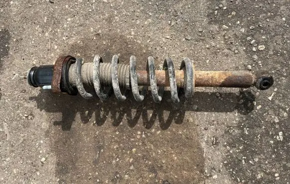 Dodge Journey Rear shock absorber with coil spring 
