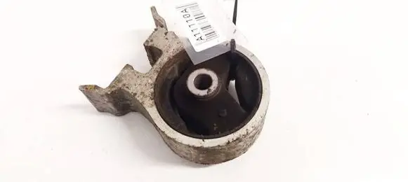 Toyota Yaris Engine mount bracket 12720J010