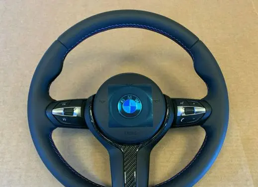 BMW X3 F25 Steering wheel 32307850404 32308092206