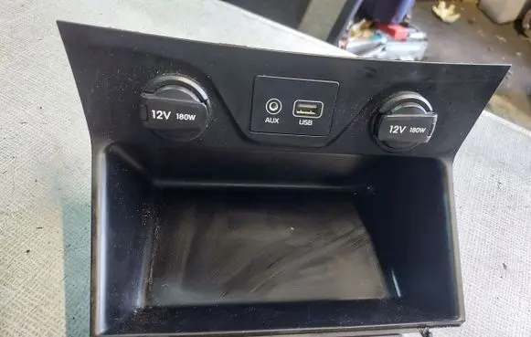 Hyundai Tucson TL AUX in-socket connector 84631D7000
