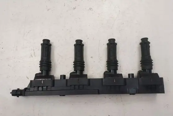 Opel Agila A High voltage ignition coil BOSCH0221503472