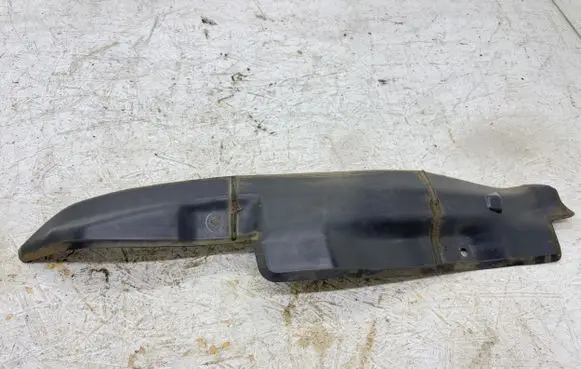 Skoda Octavia Mk2 (1Z) Fender end trim 1Z0821111