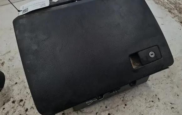 Volkswagen PASSAT B6 Glove box 3C1857097AM