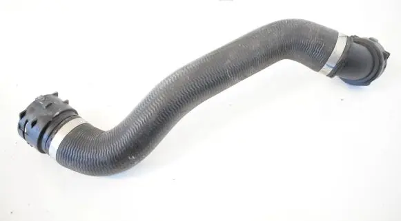 Mercedes-Benz C W205 Engine coolant pipe/hose A2055013182