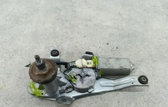 Honda Accord Rear window wiper motor 34952581