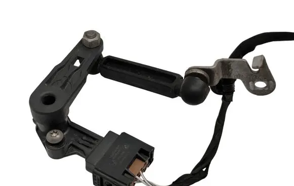 BMW X3 G01 Headlight/headlamp level sensor 6895467 37146895467 10172403343