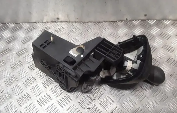 Gear shifter/selector