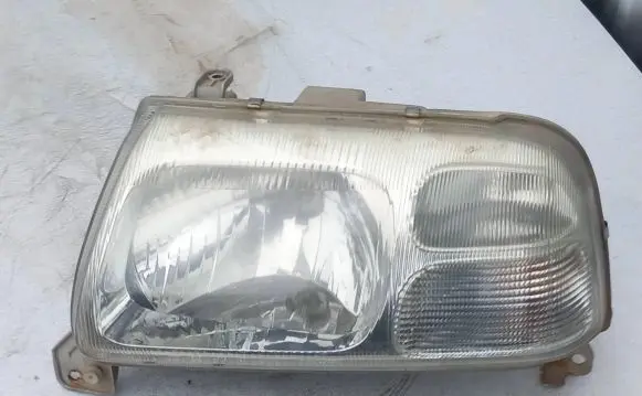 Suzuki Grand Vitara I Headlight/headlamp 10032080