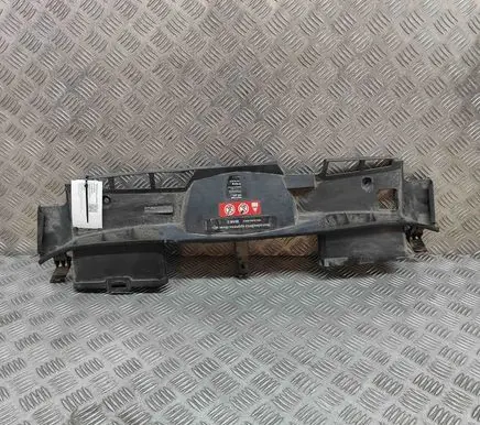 Mercedes-Benz E W212 Radiator trim A2125000655 A2125000955