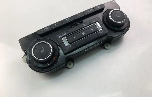 Skoda Octavia Mk2 (1Z) Climate control unit 3T0907044CA