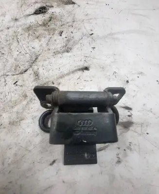 Audi A4 S4 B5 8D Rear door lower hinge 4a0833412a