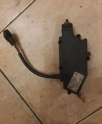 Volkswagen Multivan T4 Central locking motor 701959781a 403844