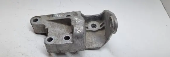 Peugeot 508 RXH Engine mounting bracket 9677163980