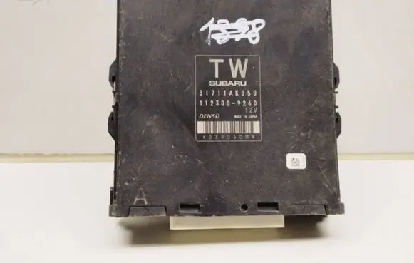 Subaru Legacy Gearbox control unit/module 31711AK850