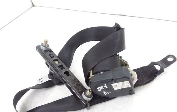 BMW X5 E53 Front seatbelt 8408752 7114533