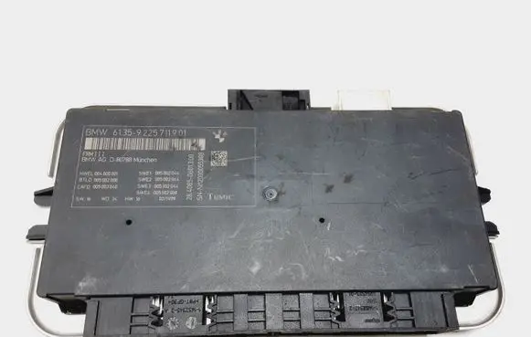 BMW 5 GT F07 Light module LCM 9225711